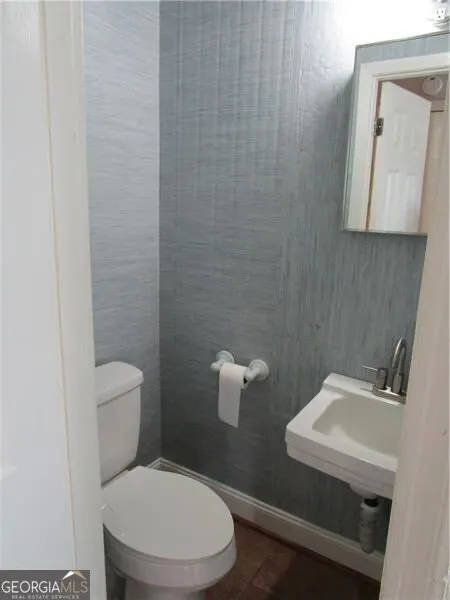 F6 1235 Riverside Drive, #F6