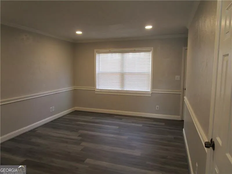 F6 1235 Riverside Drive, #F6
