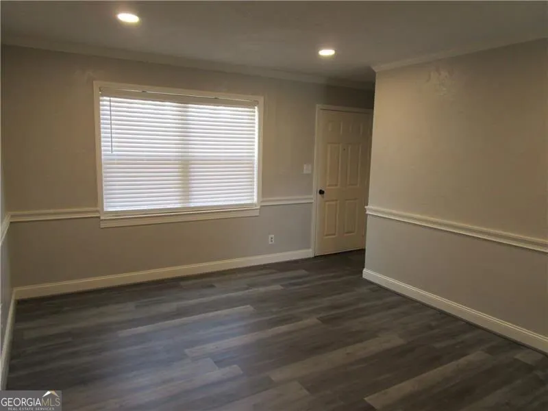 F6 1235 Riverside Drive, #F6