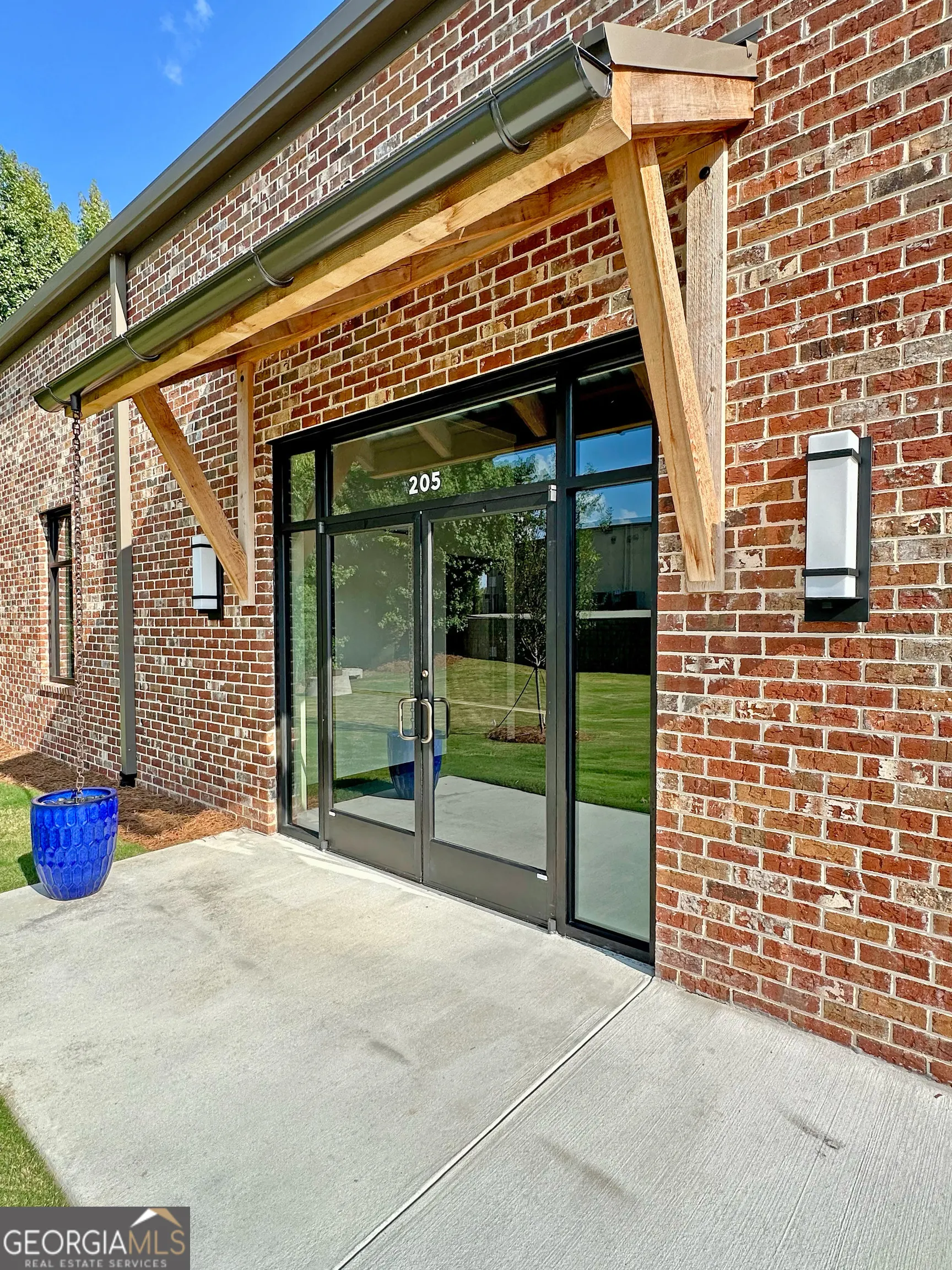 205 1071 Jamestown Boulevard, #205