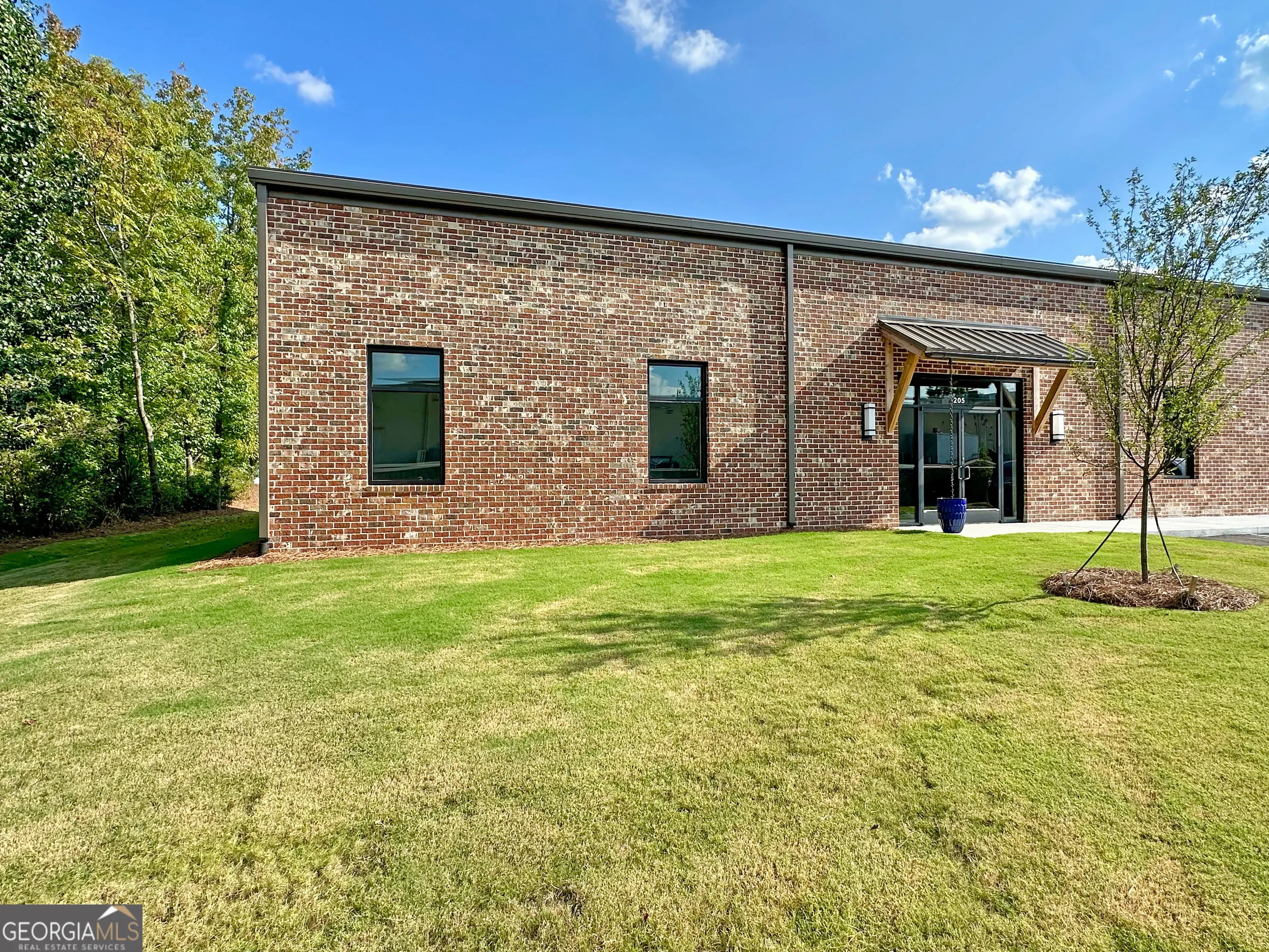205 1071 Jamestown Boulevard, #205