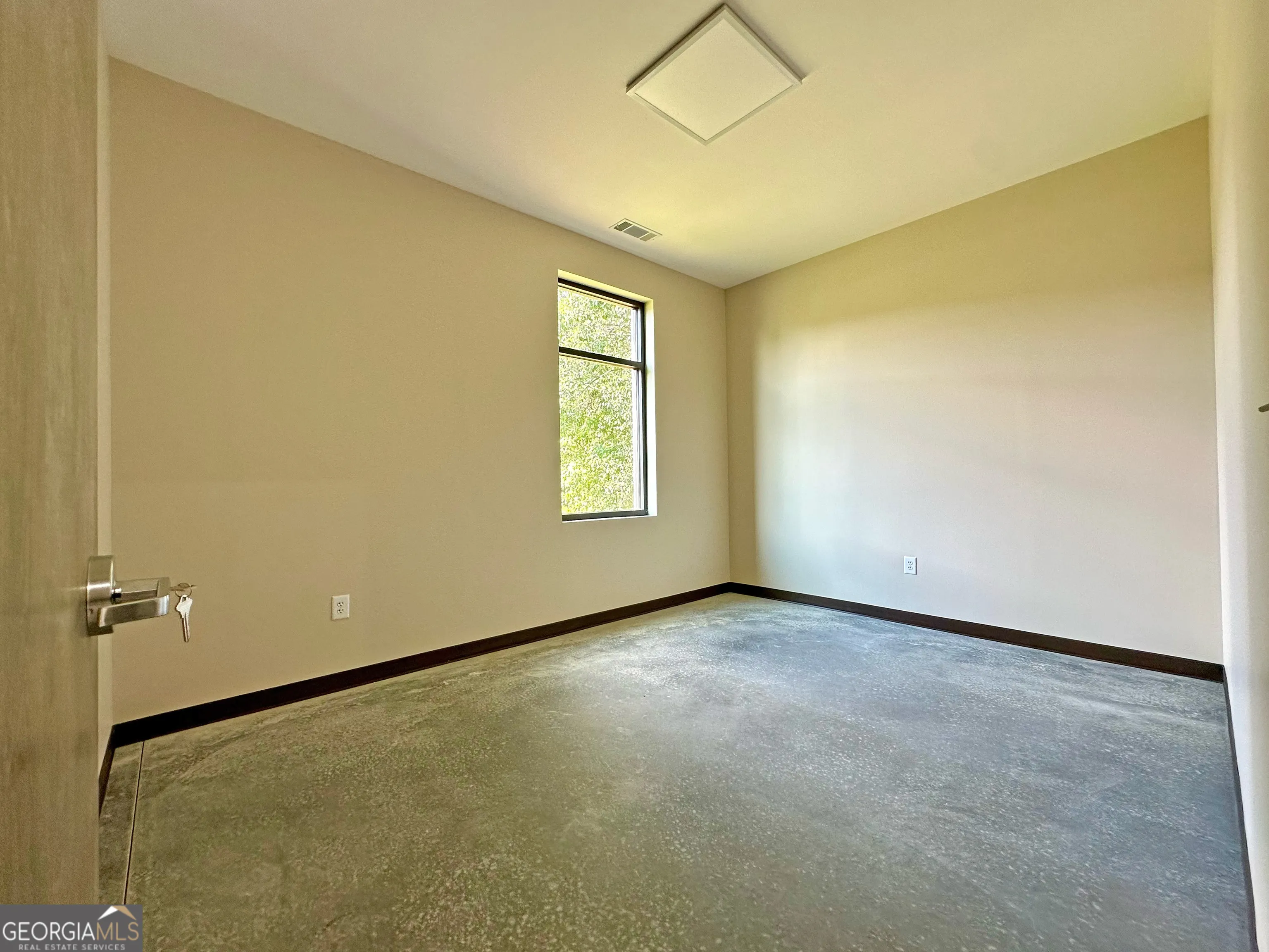 205 1071 Jamestown Boulevard, #205