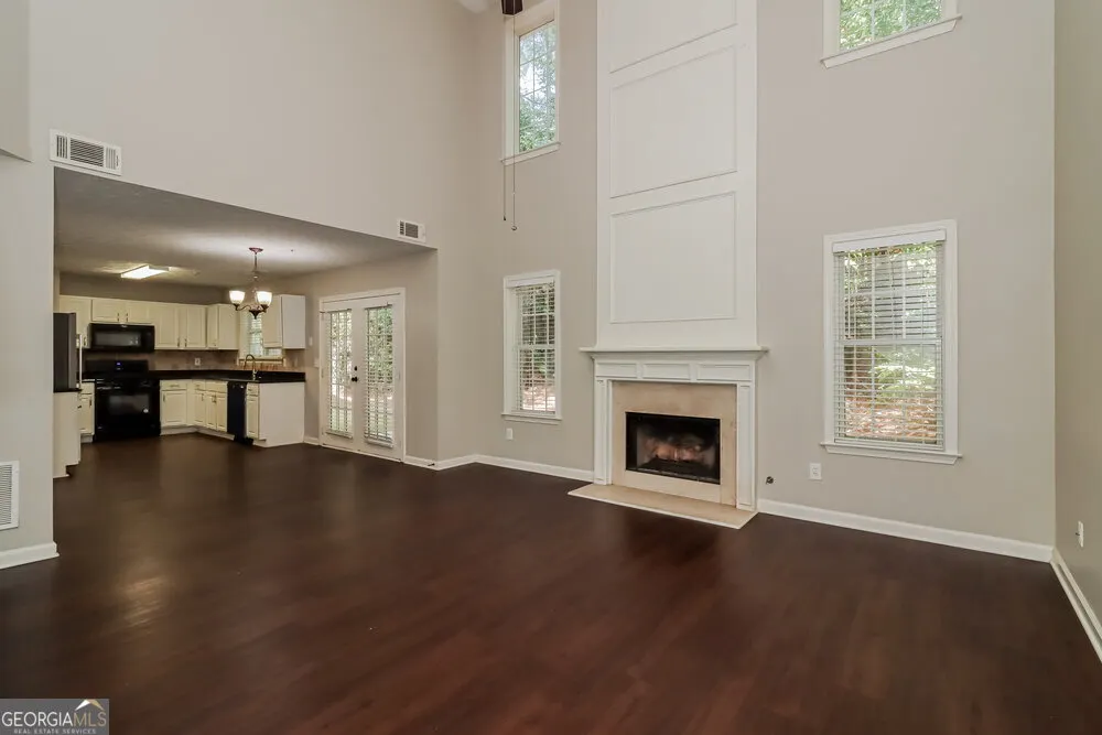 1515 Evanston Court