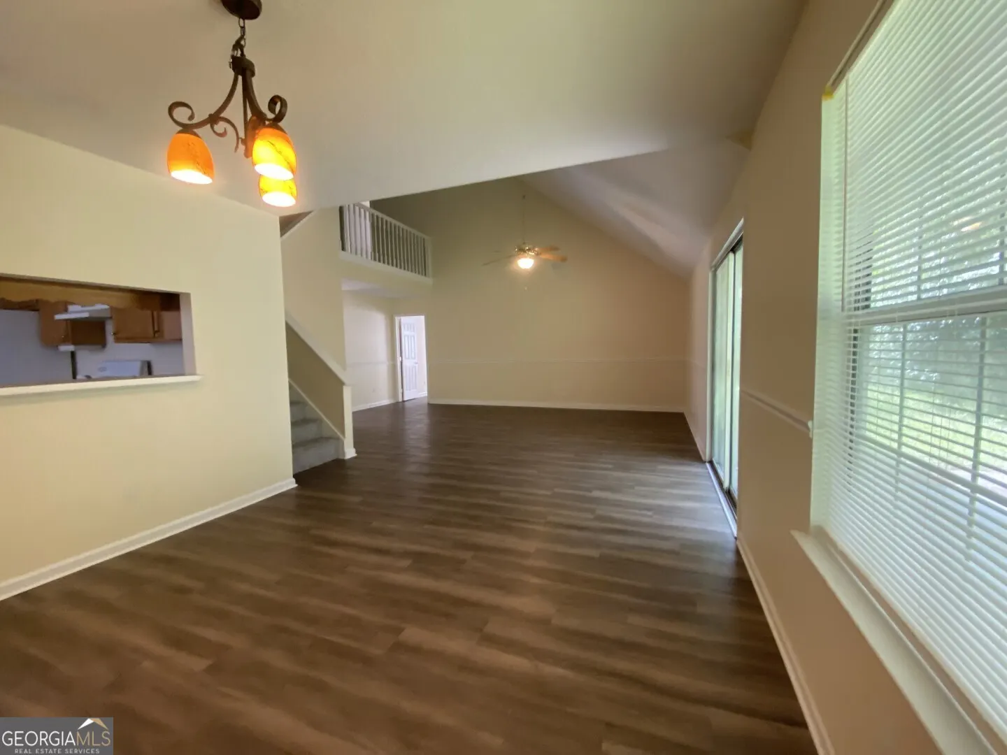 519 Lake Jordan Boulevard W