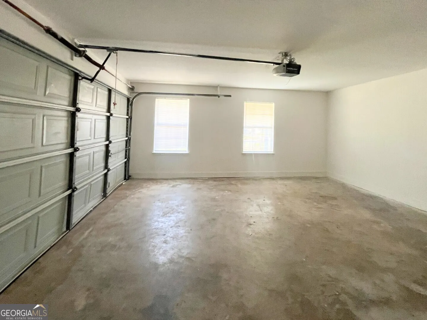 519 Lake Jordan Boulevard W