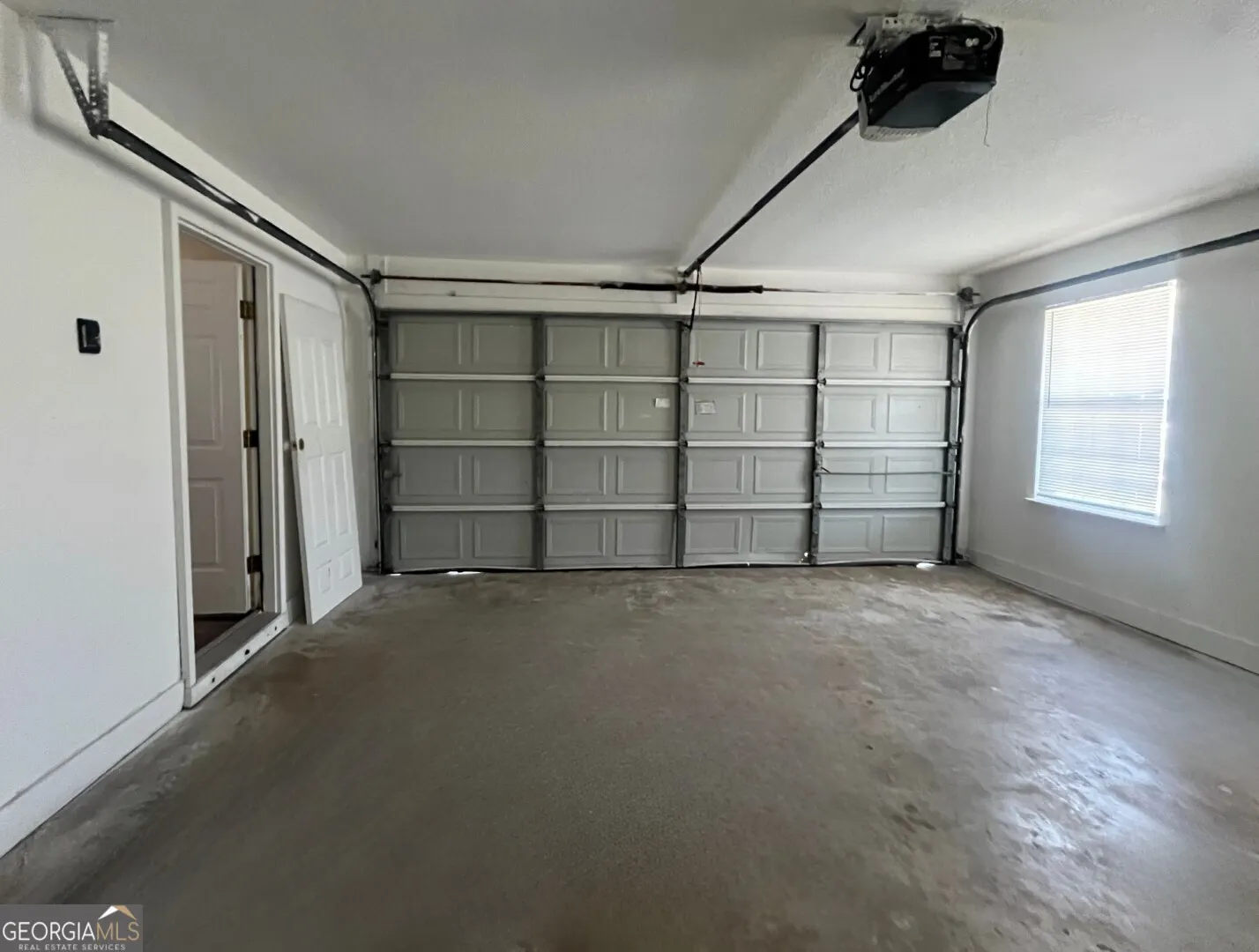 519 Lake Jordan Boulevard W