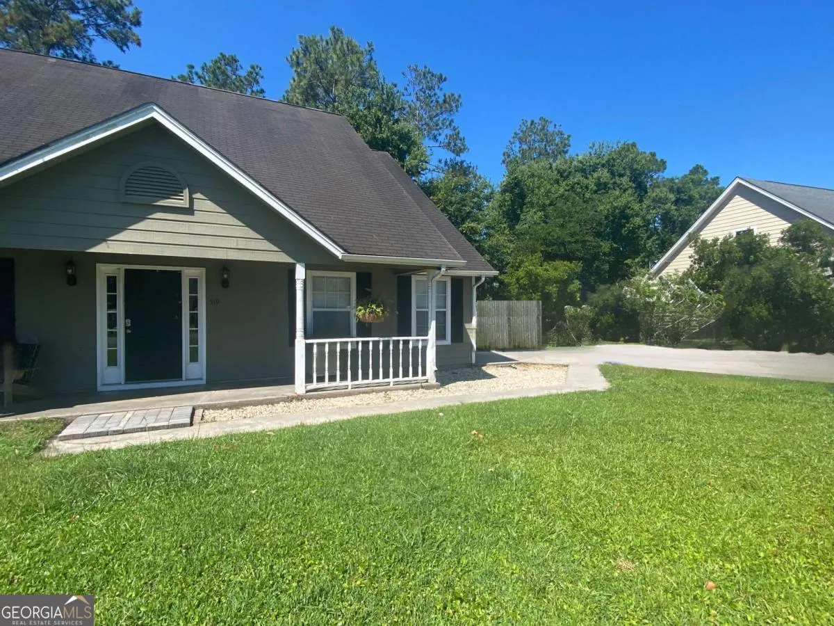 519 Lake Jordan Boulevard W