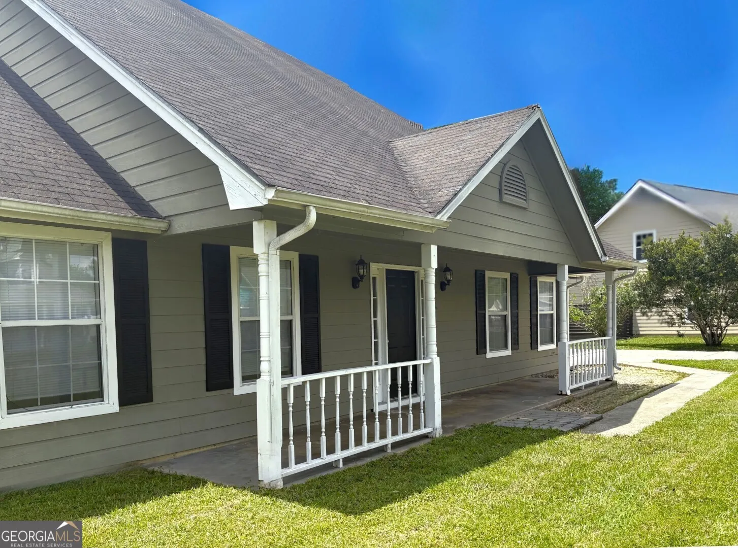 519 Lake Jordan Boulevard W
