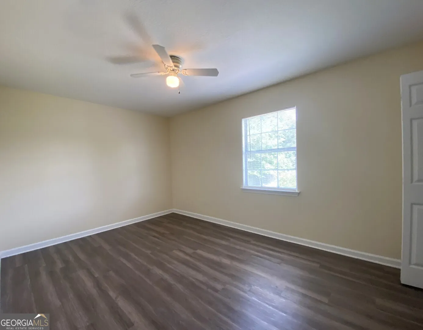 519 Lake Jordan Boulevard W