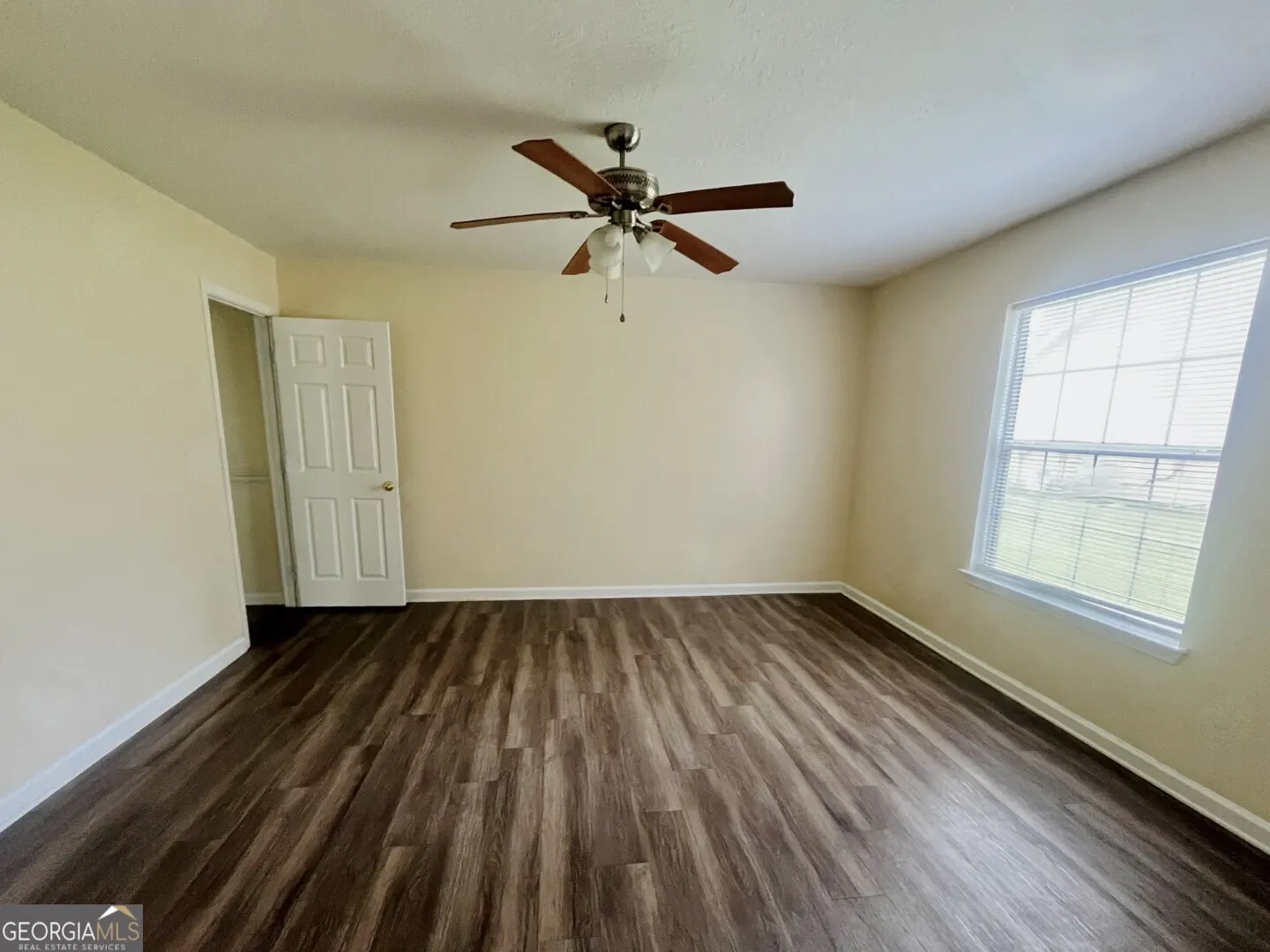 519 Lake Jordan Boulevard W