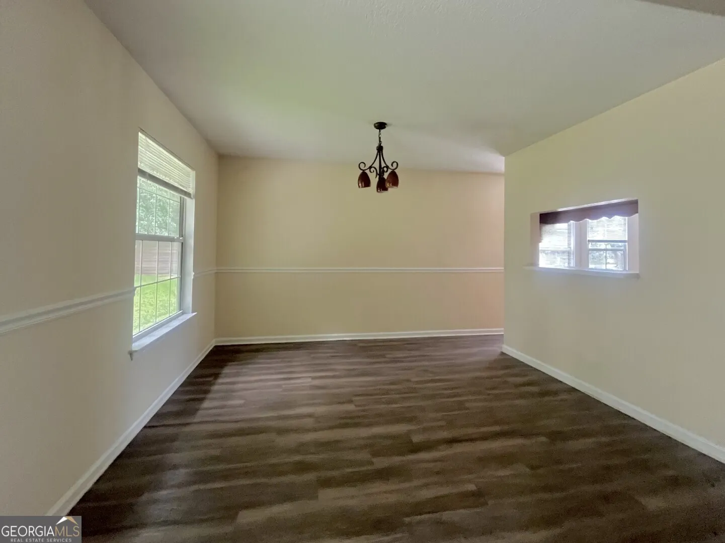 519 Lake Jordan Boulevard W