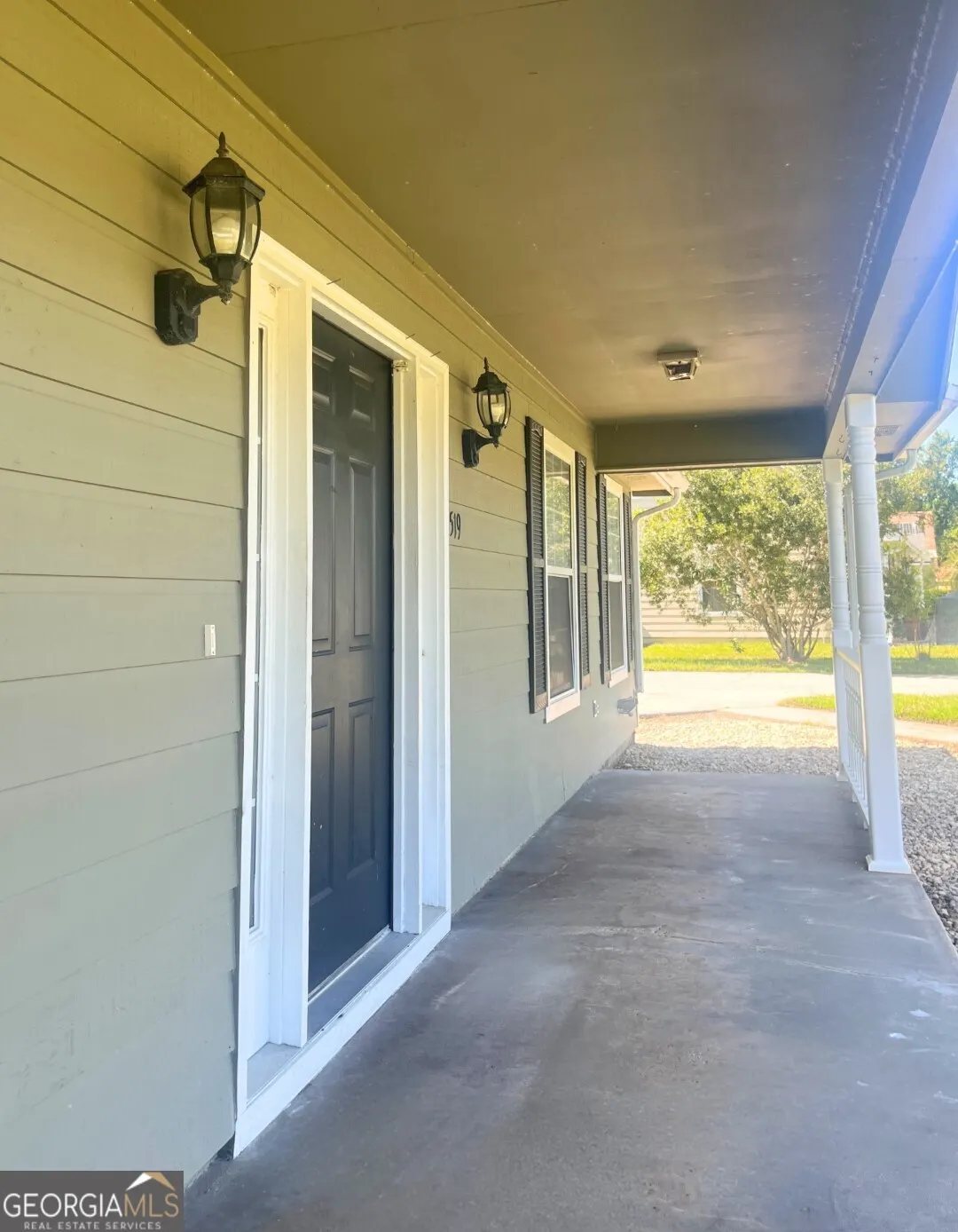 519 Lake Jordan Boulevard W