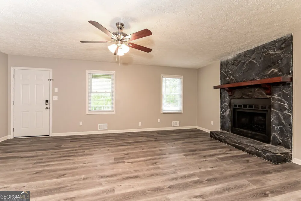 709 Cloudland Court