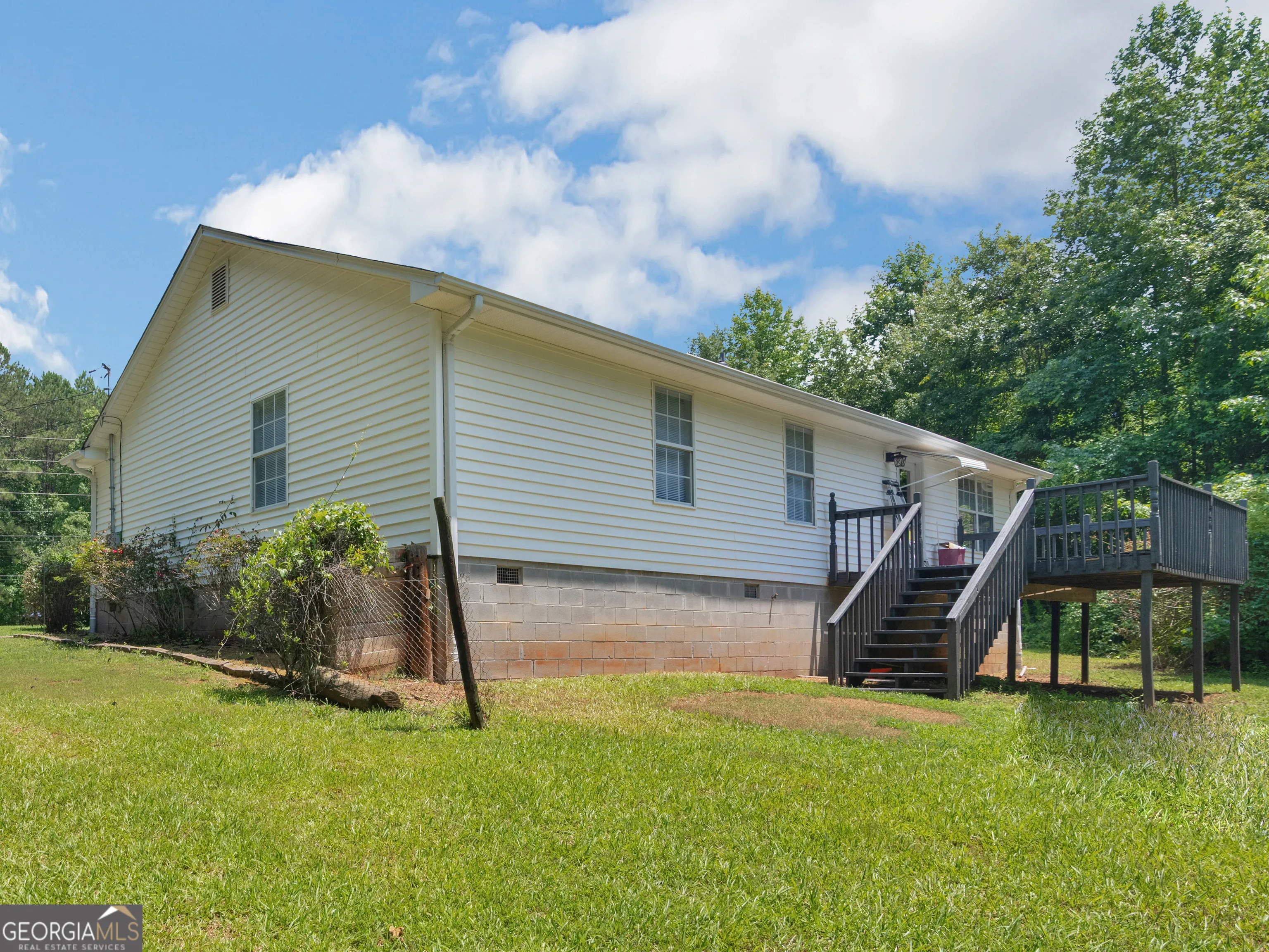 1120 Jackson Lake Road