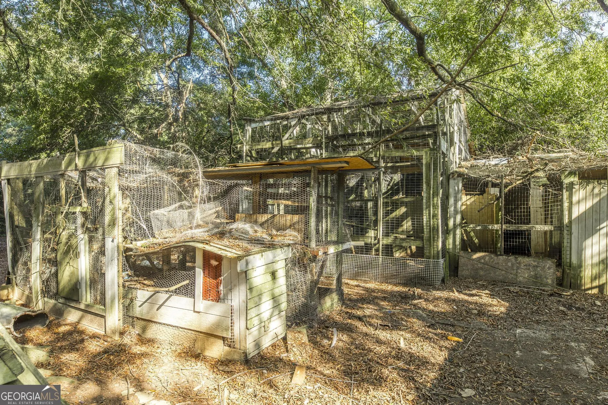 429 Main Street E