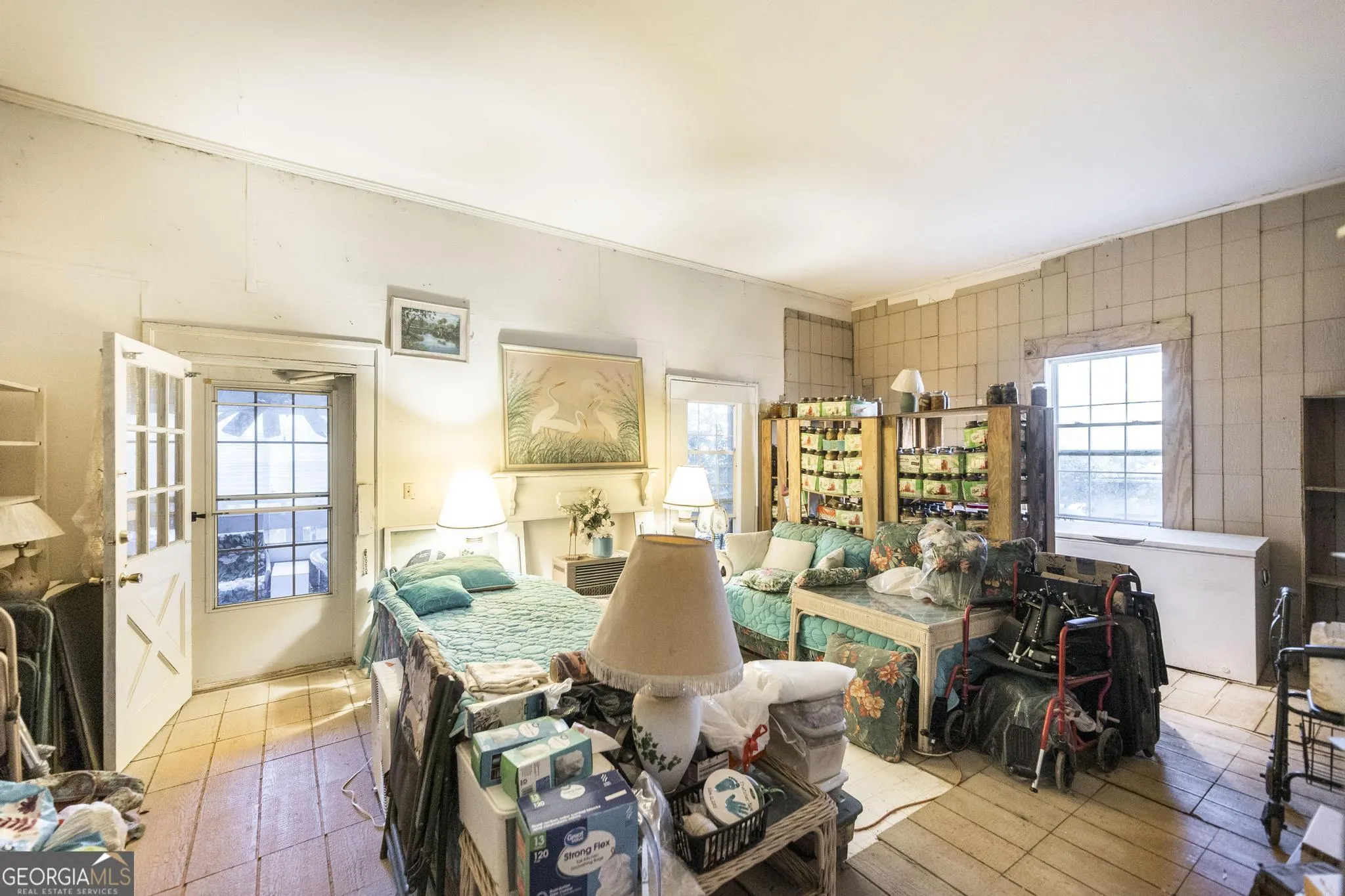 429 Main Street E