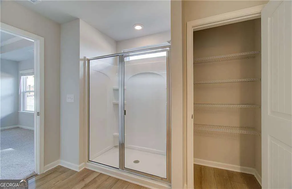 8207 Tiger Way