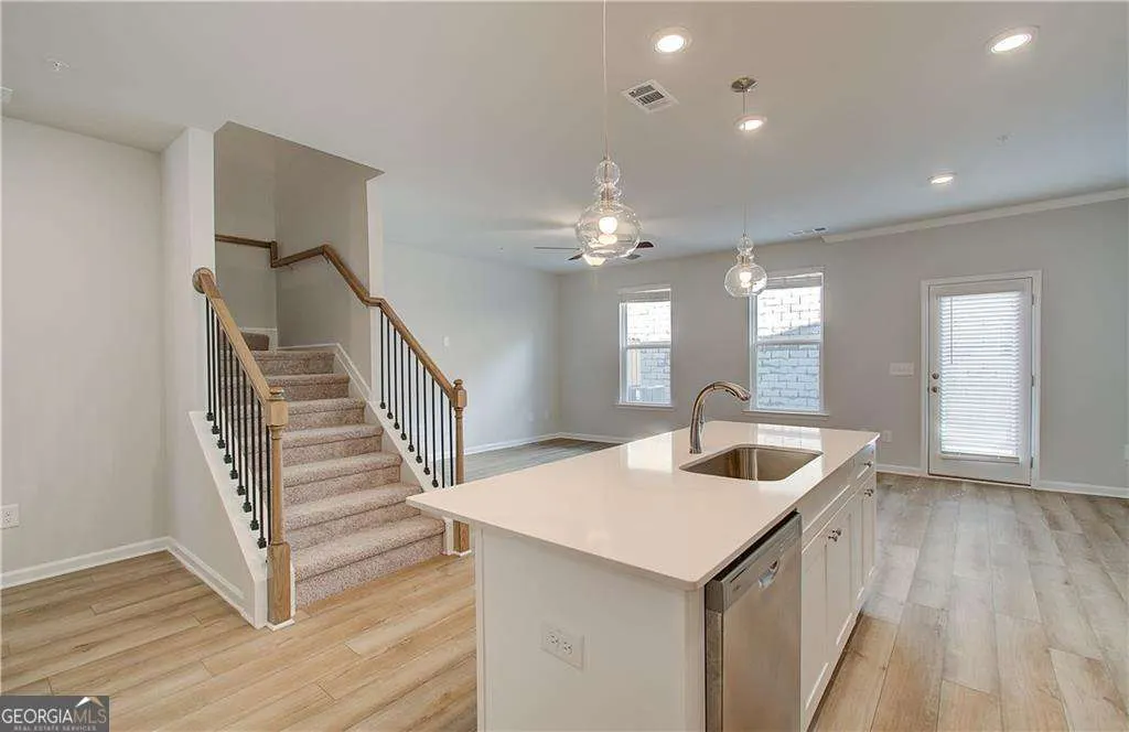8207 Tiger Way