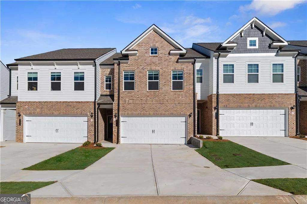 8207 Tiger Way