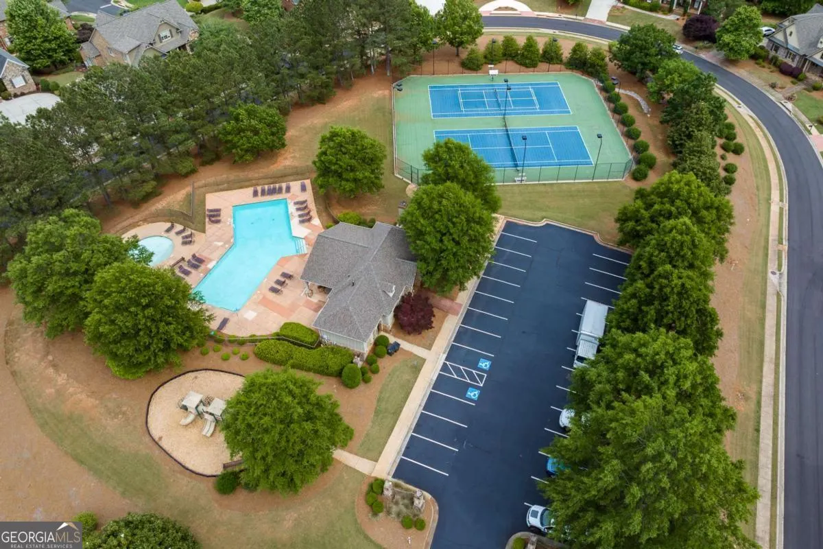 1190 Wareview Court