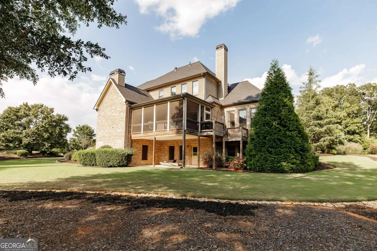 1190 Wareview Court