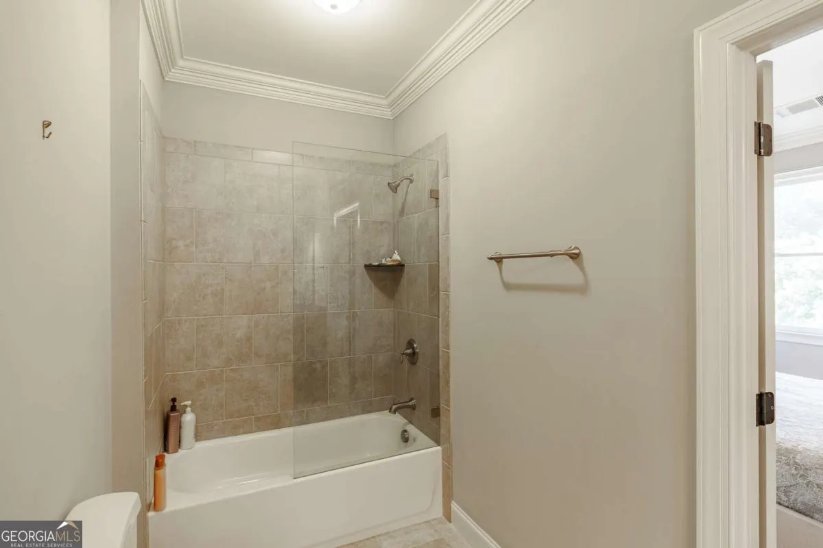 1190 Wareview Court