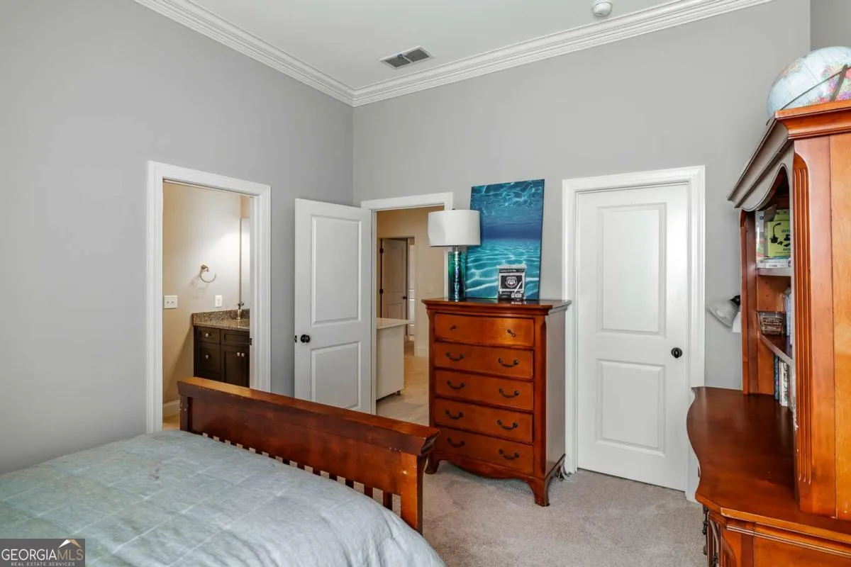 1190 Wareview Court