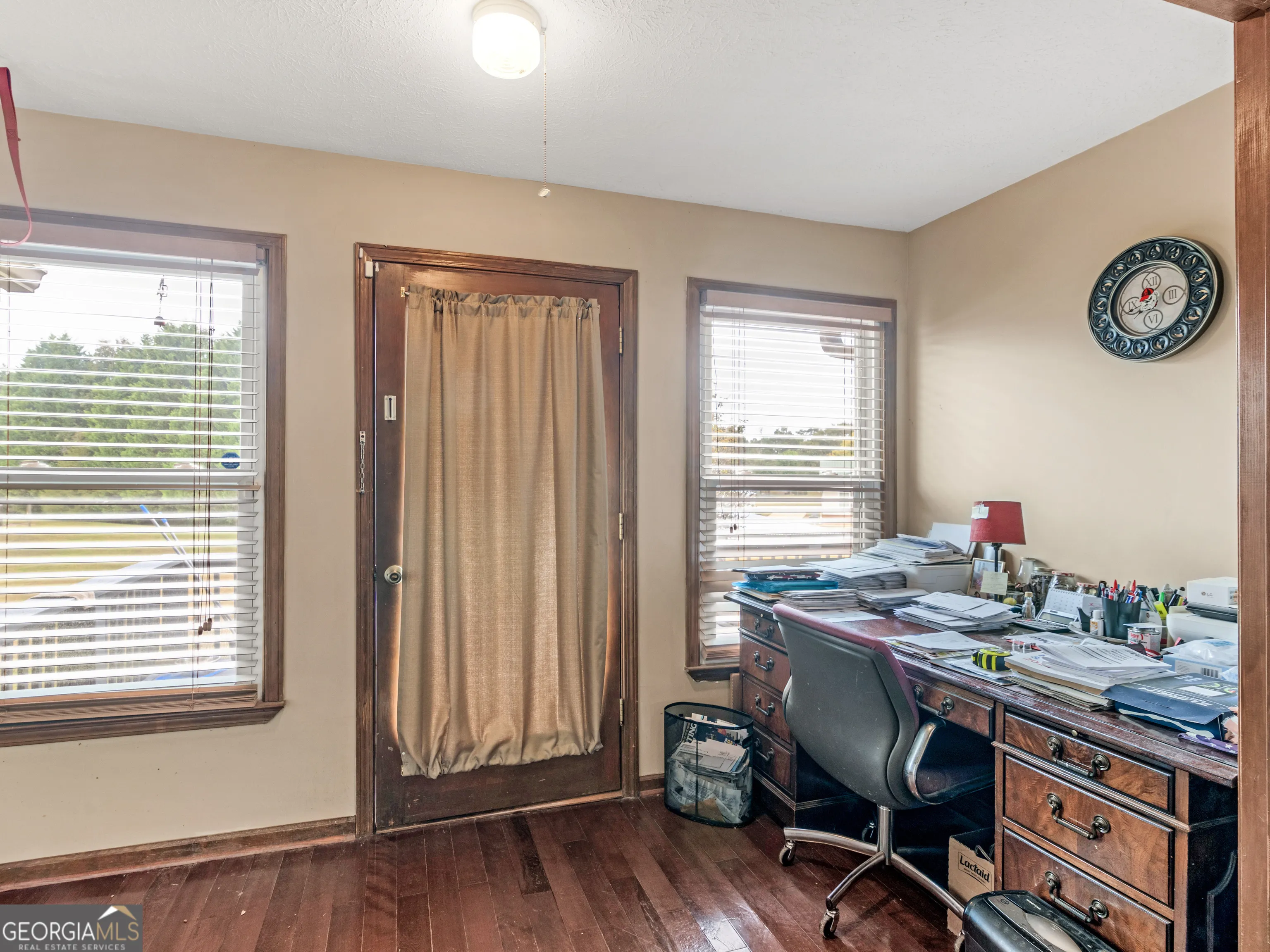 1449 Highway 81 E