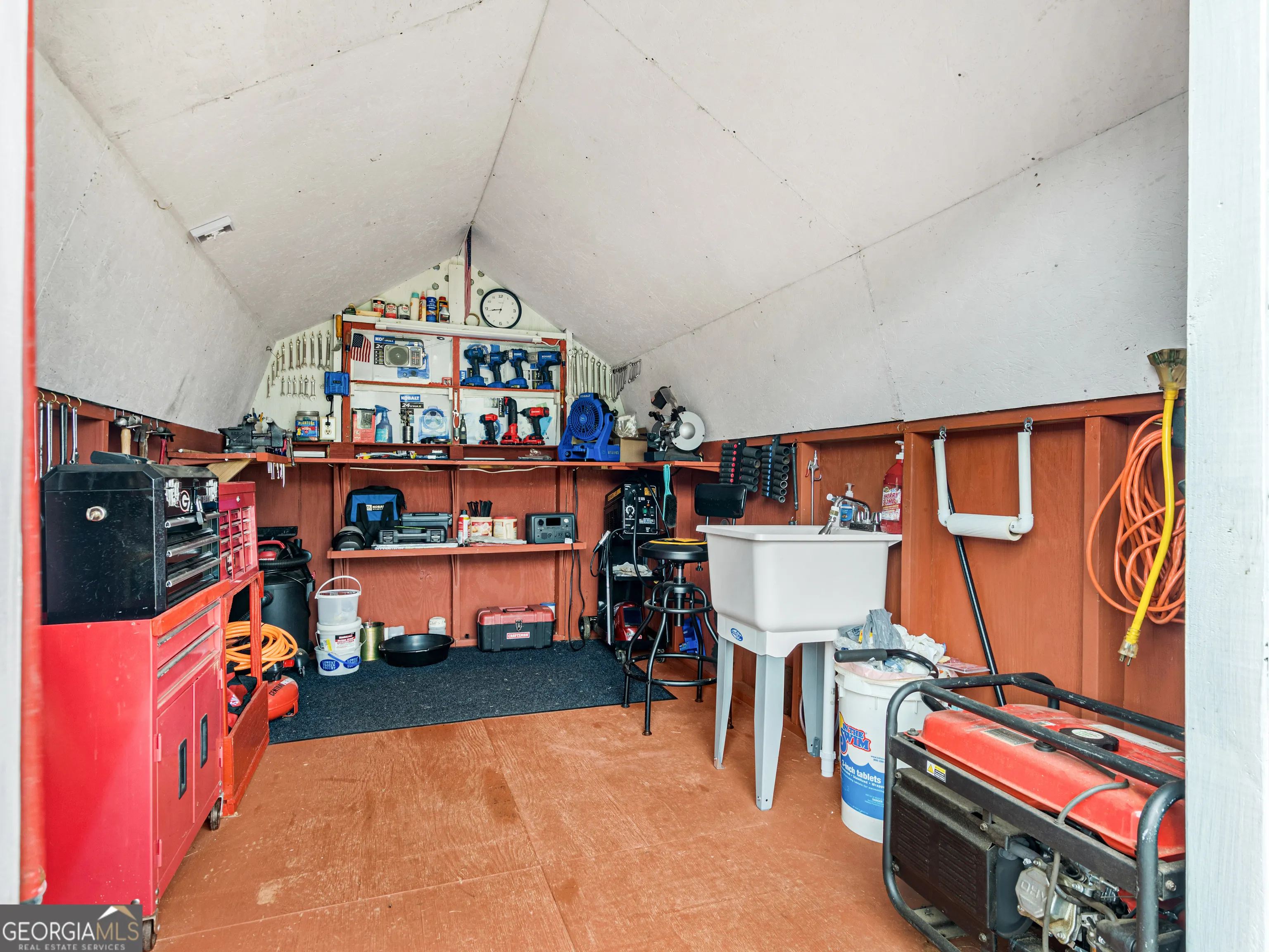 1449 Highway 81 E