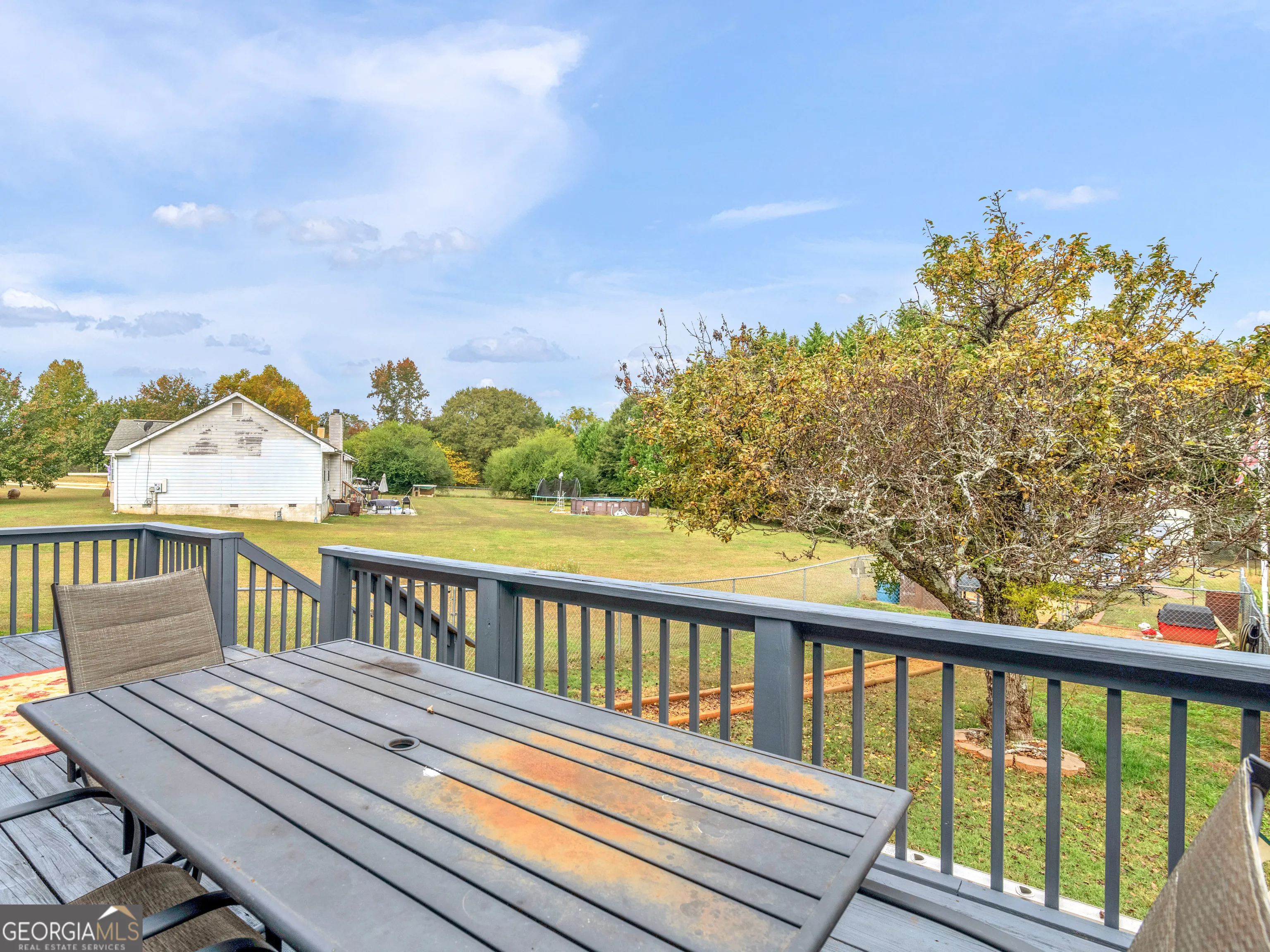 1449 Highway 81 E