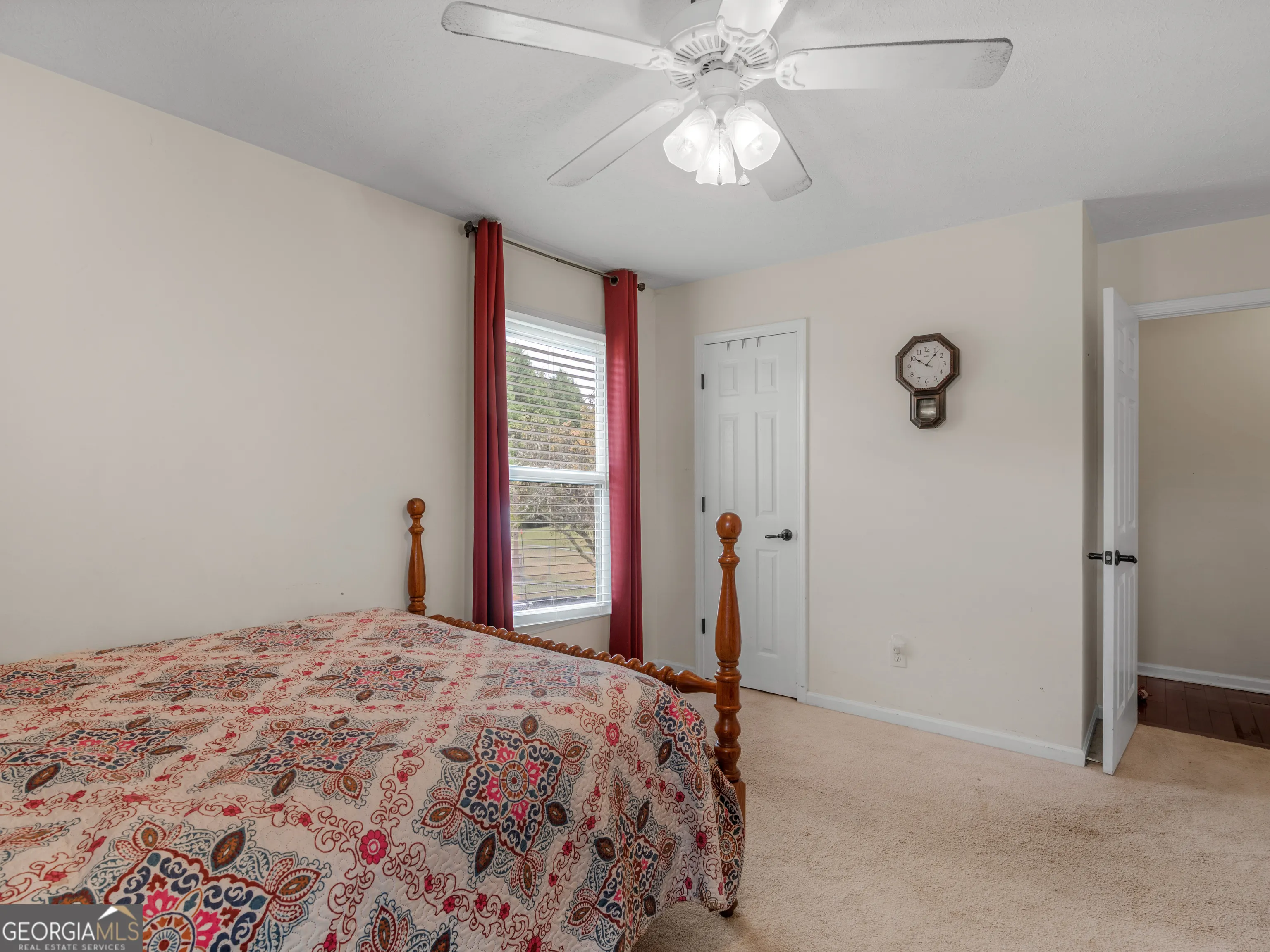 1449 Highway 81 E