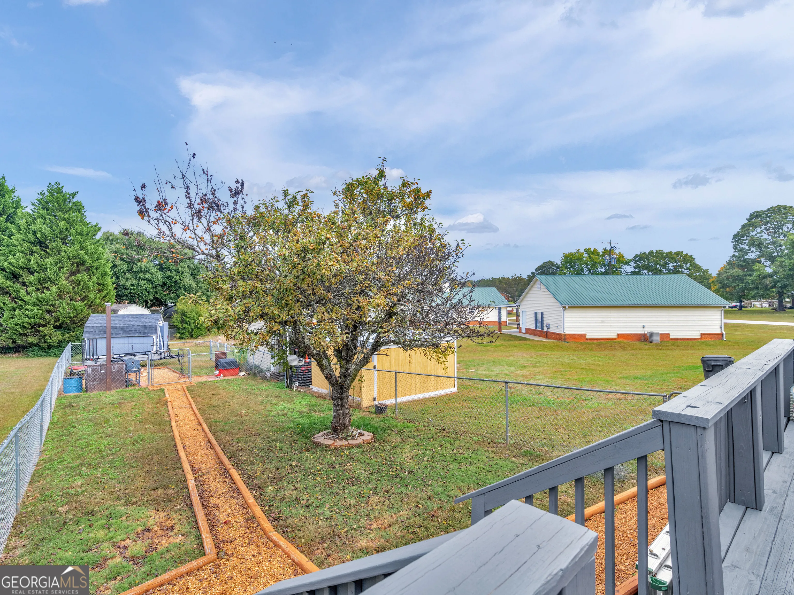 1449 Highway 81 E