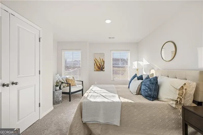 8 228 Epping, #8