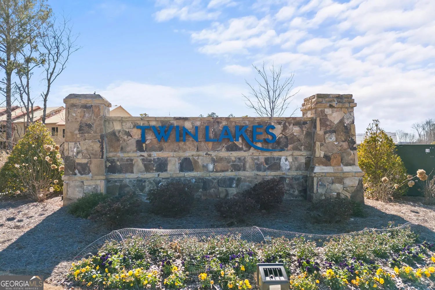 72 Clear Lake Parkway