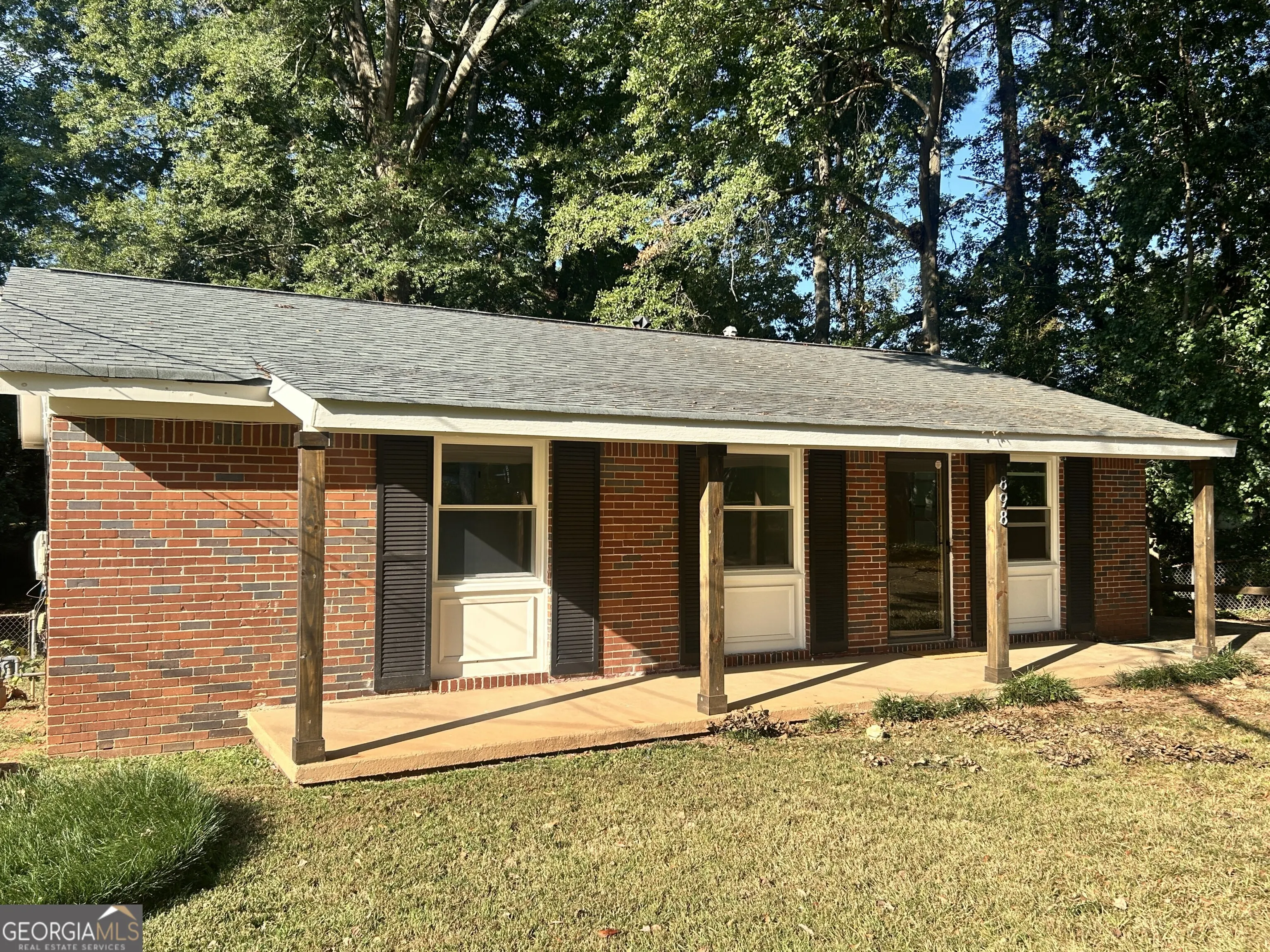 898 Verona Drive