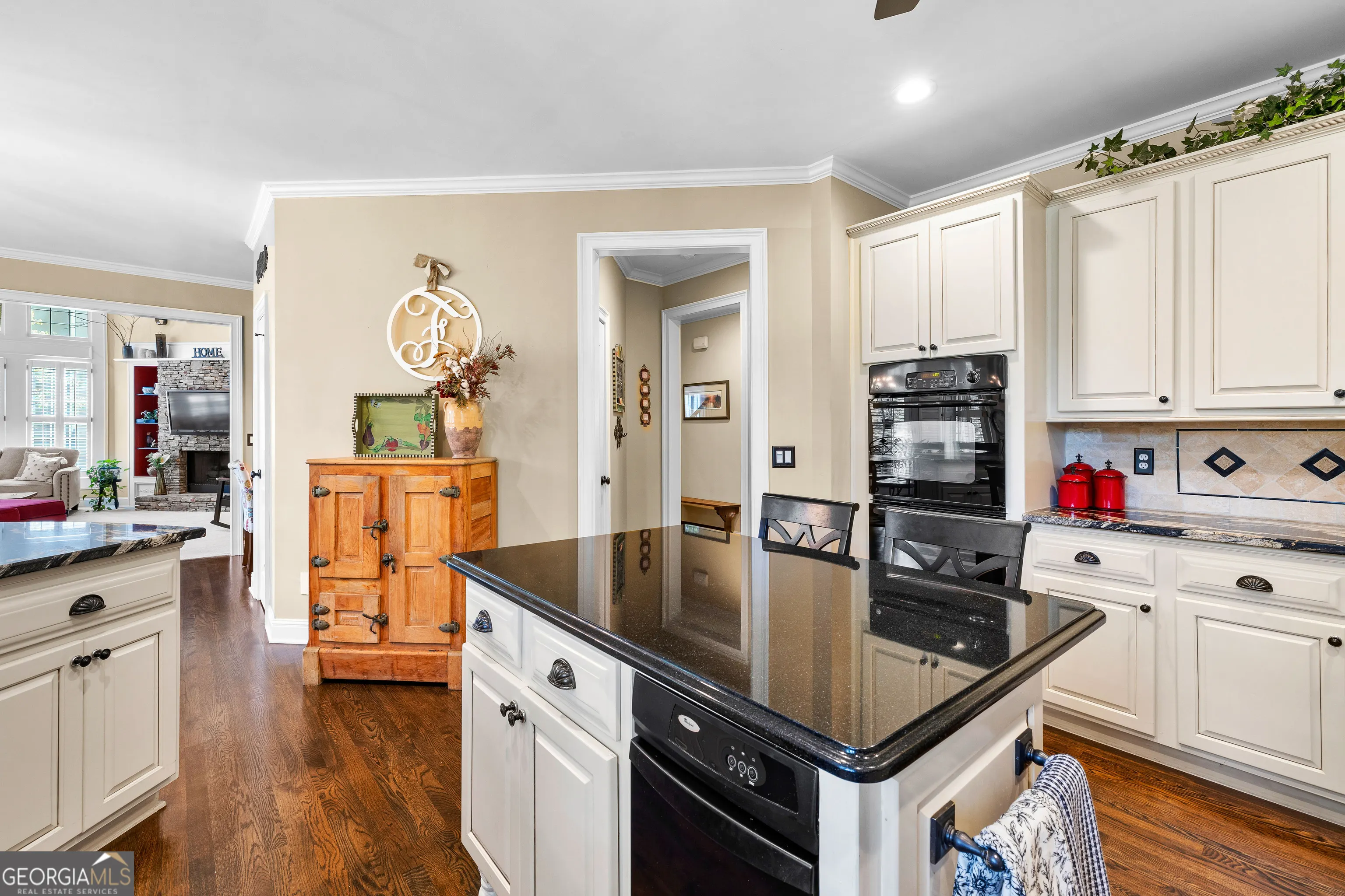 112 Bridgewater Drive