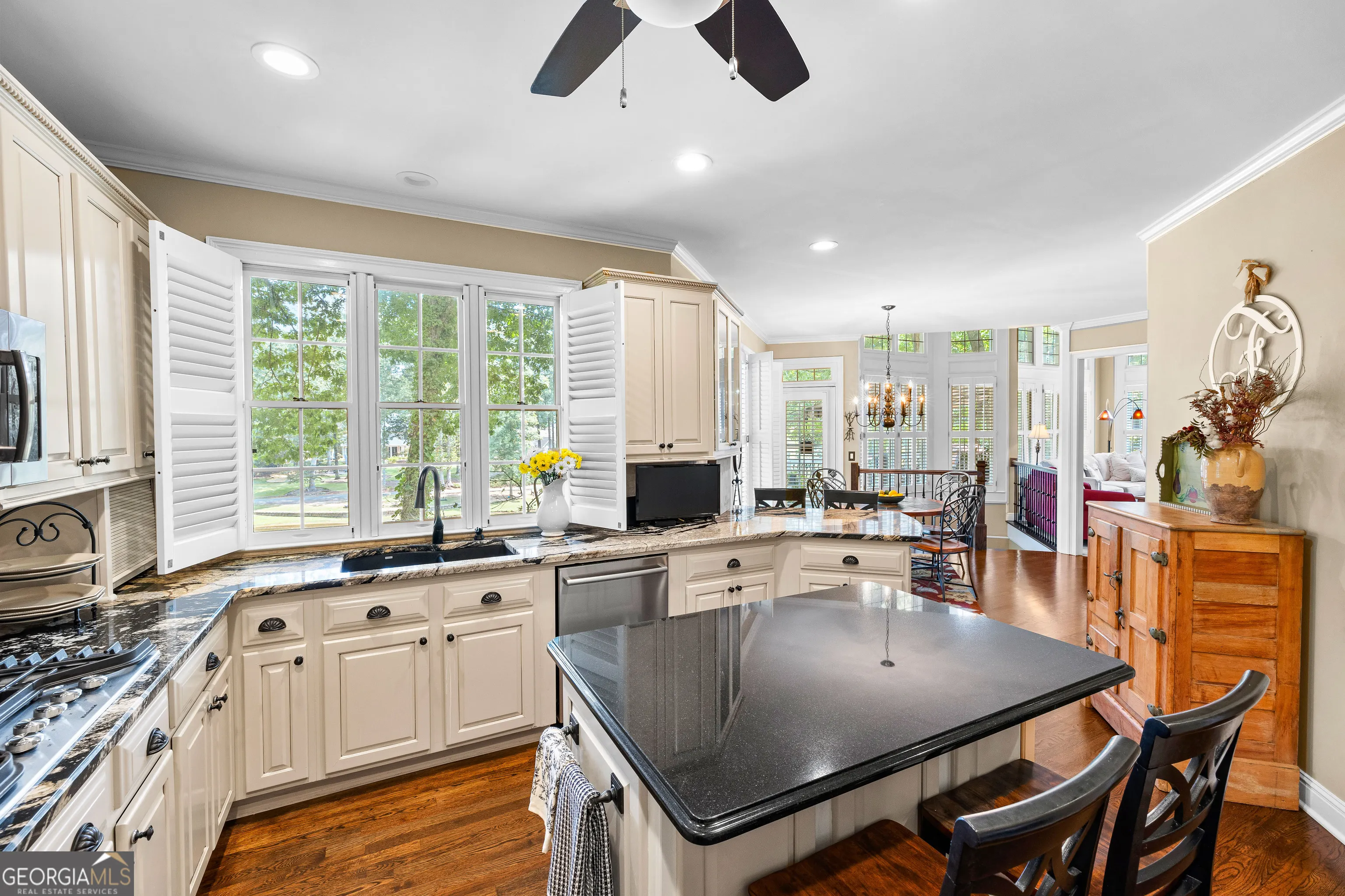 112 Bridgewater Drive