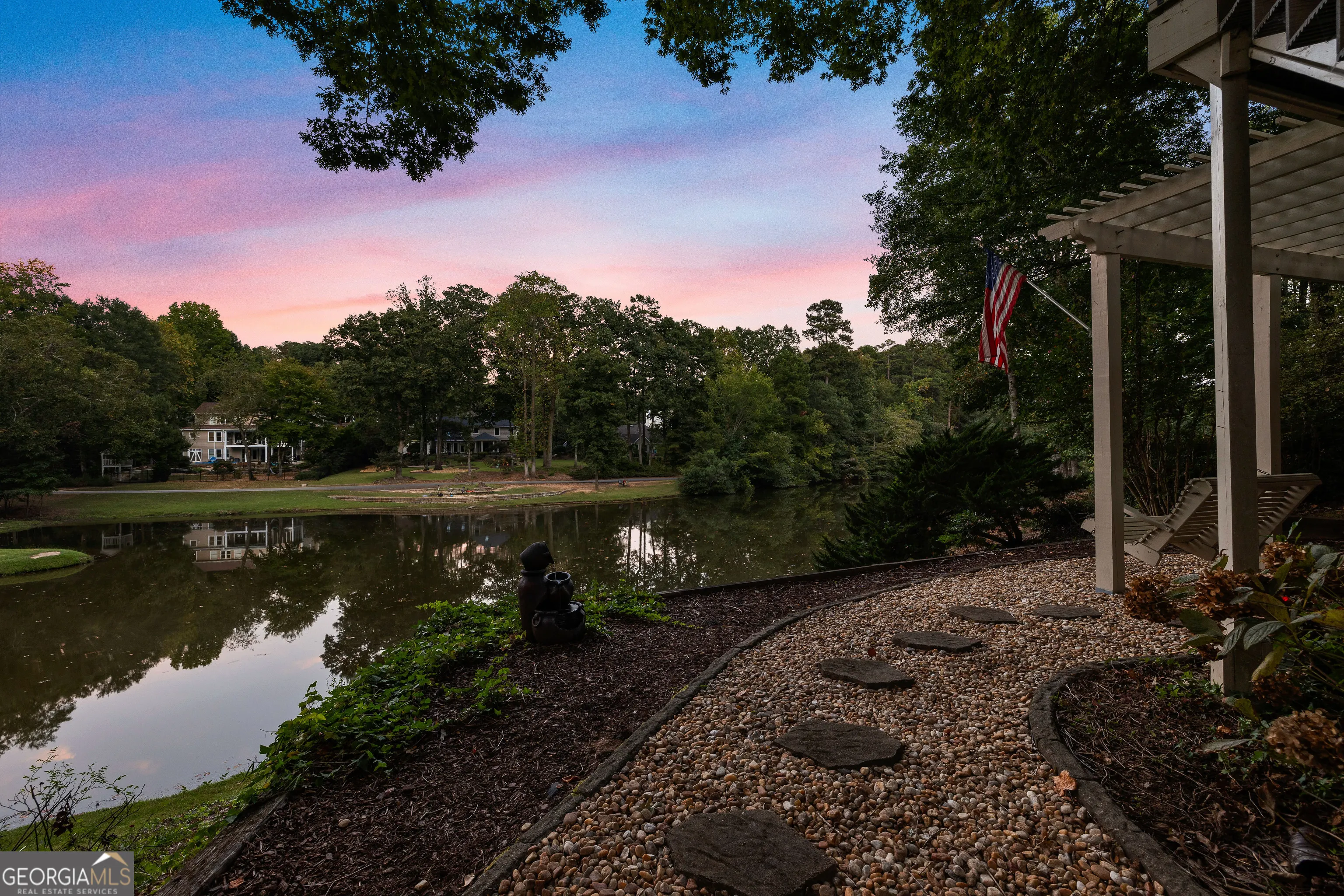 112 Bridgewater Drive