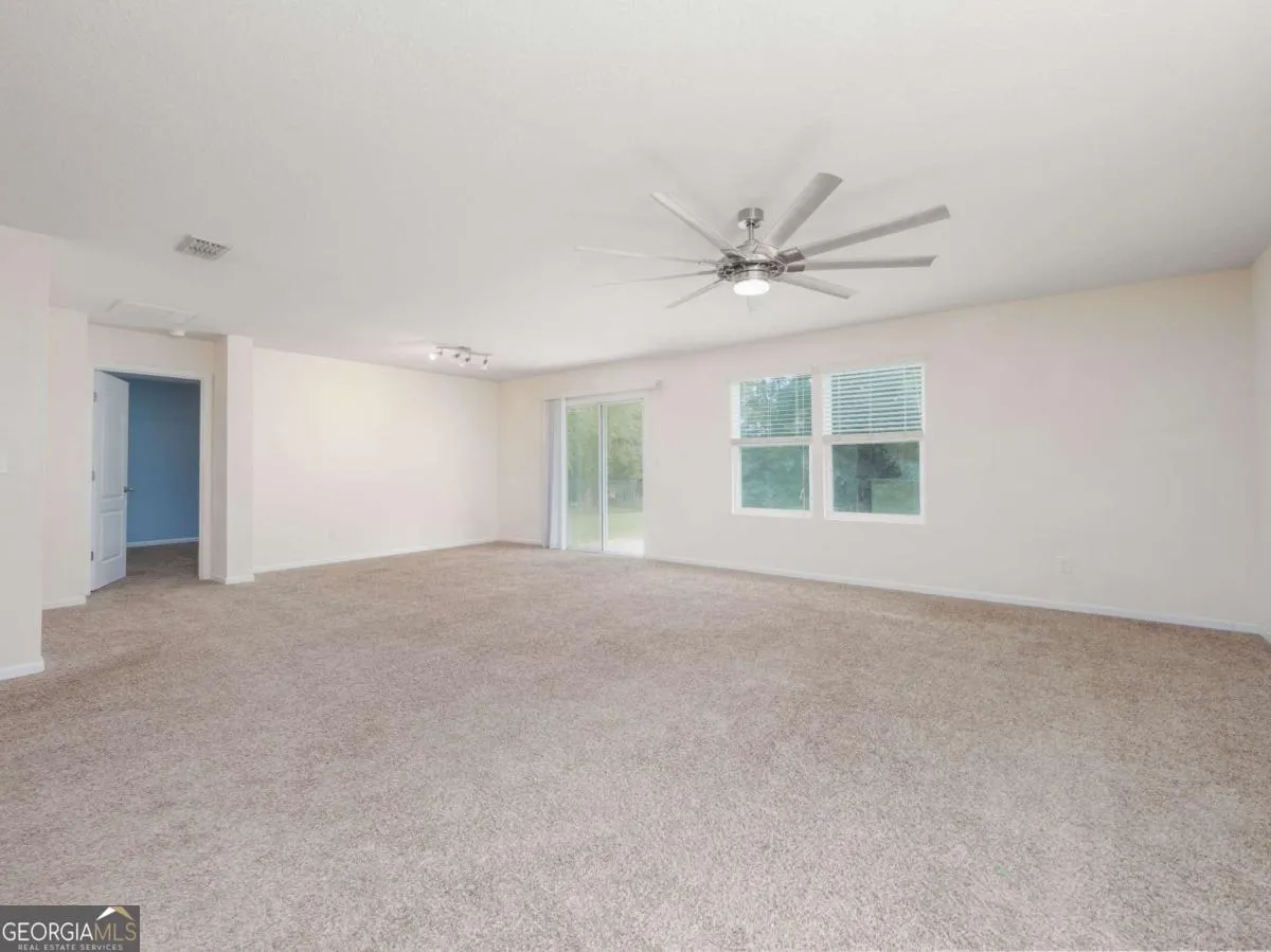 212 Brooklet Circle