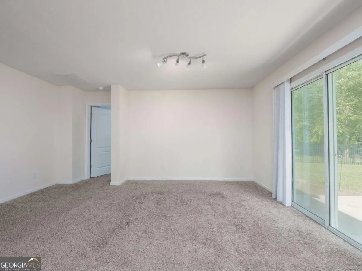 212 Brooklet Circle