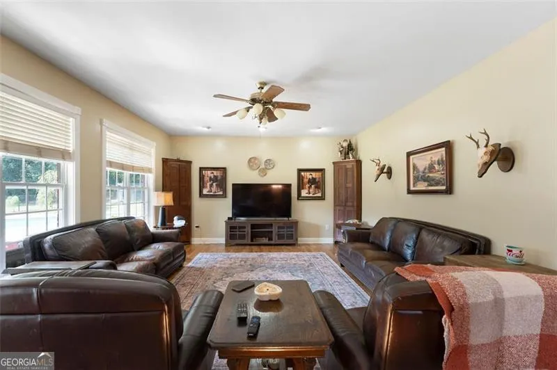 1211 Bellview Road