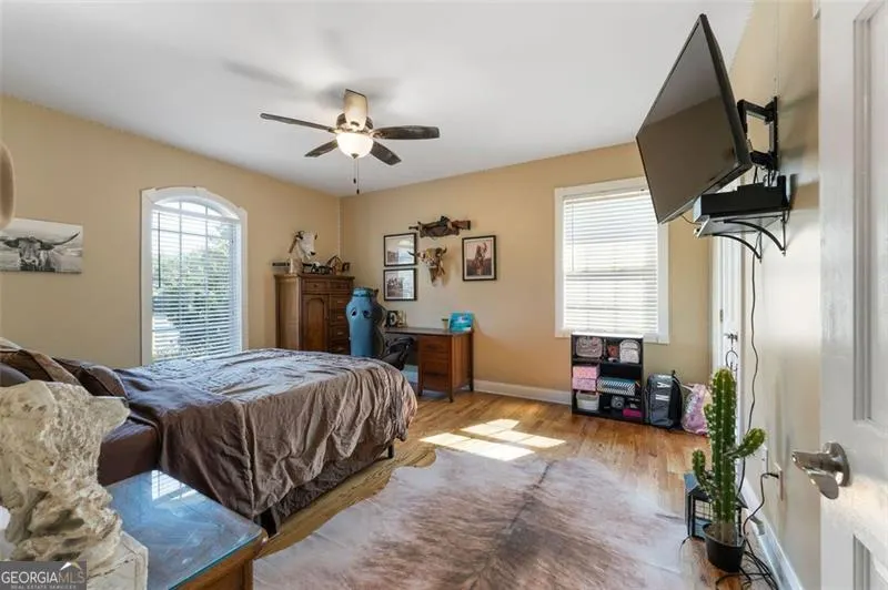 1211 Bellview Road