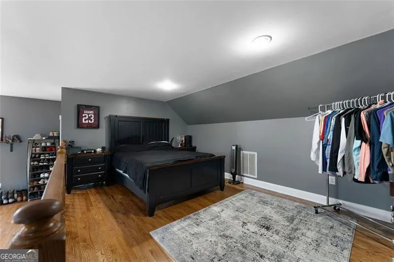 1211 Bellview Road