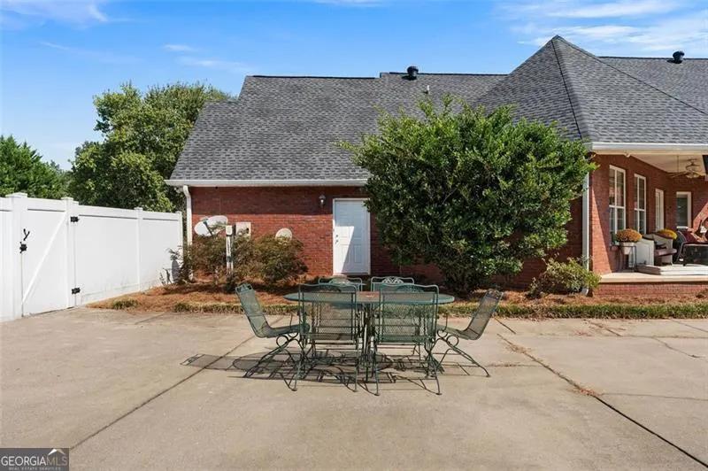 1211 Bellview Road