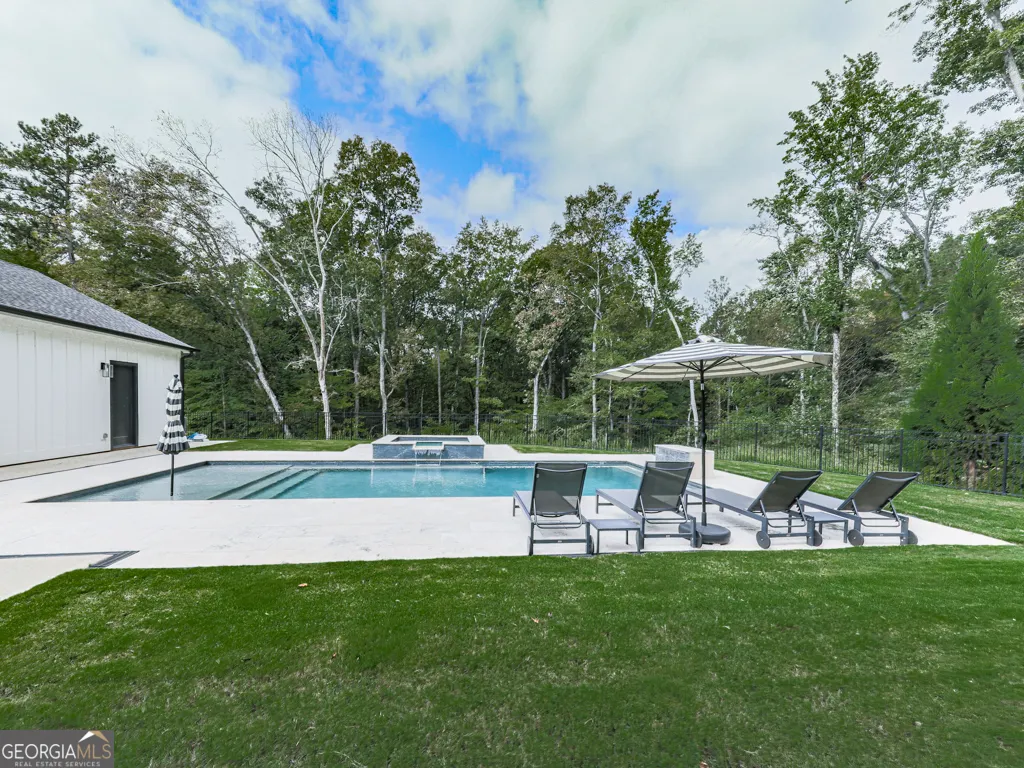 2599 Acworth Due West Road NW