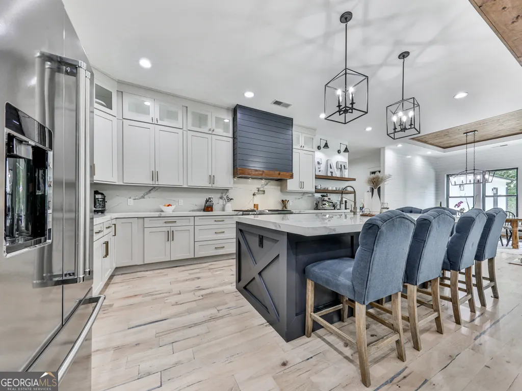 2599 Acworth Due West Road NW