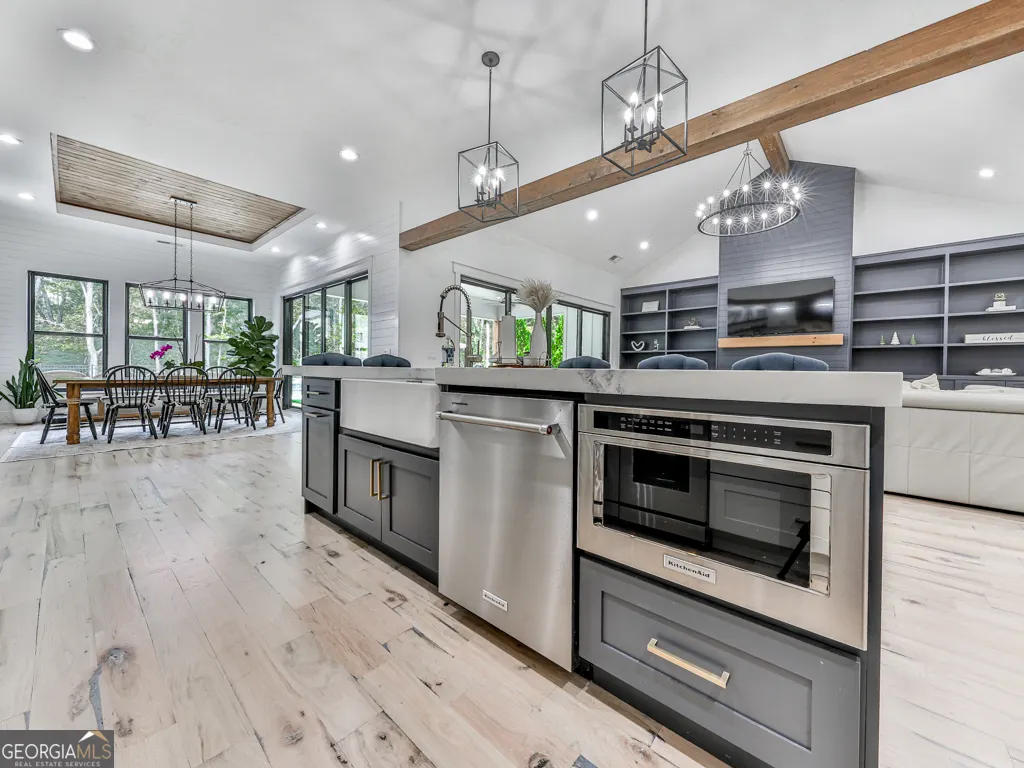 2599 Acworth Due West Road NW