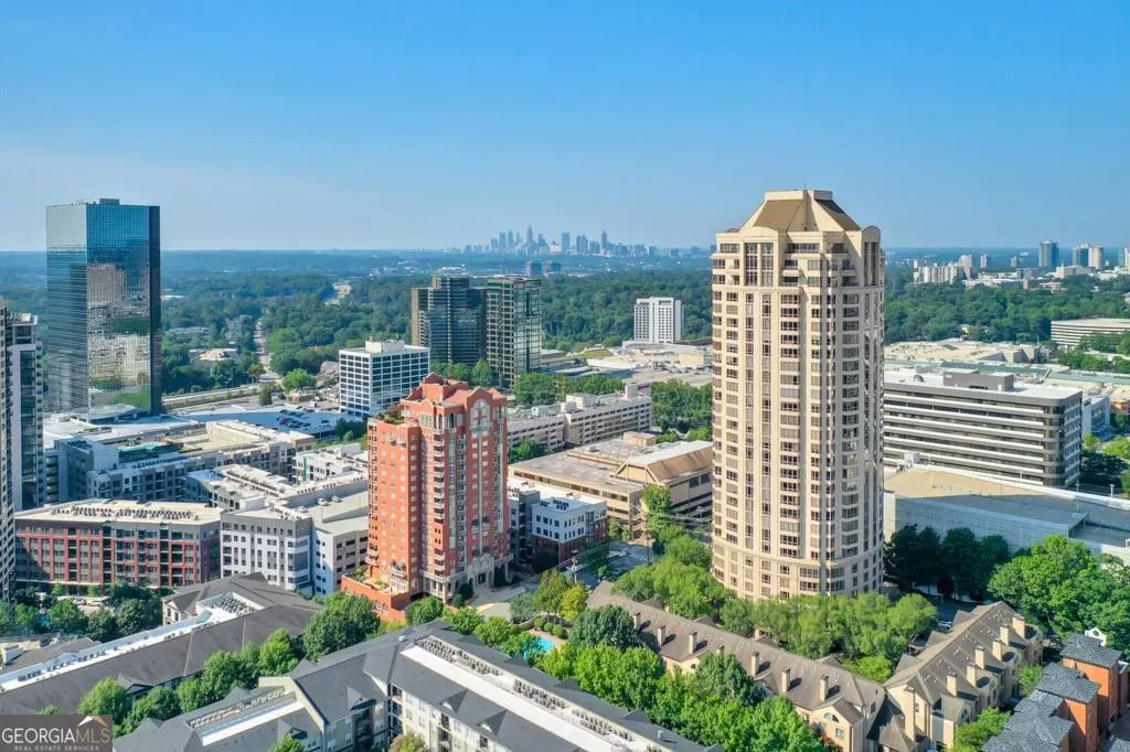 530 3475 Oak Valley Road NE, #530