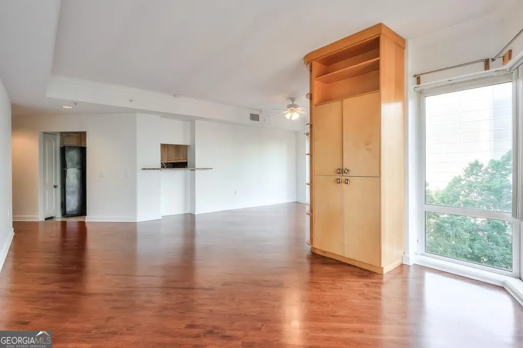 530 3475 Oak Valley Road NE, #530