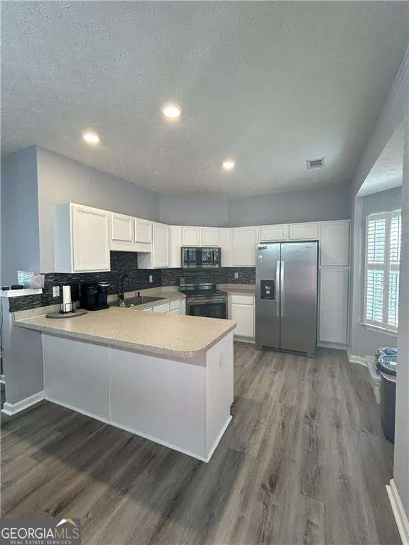 4711 Poplar Ridge Court